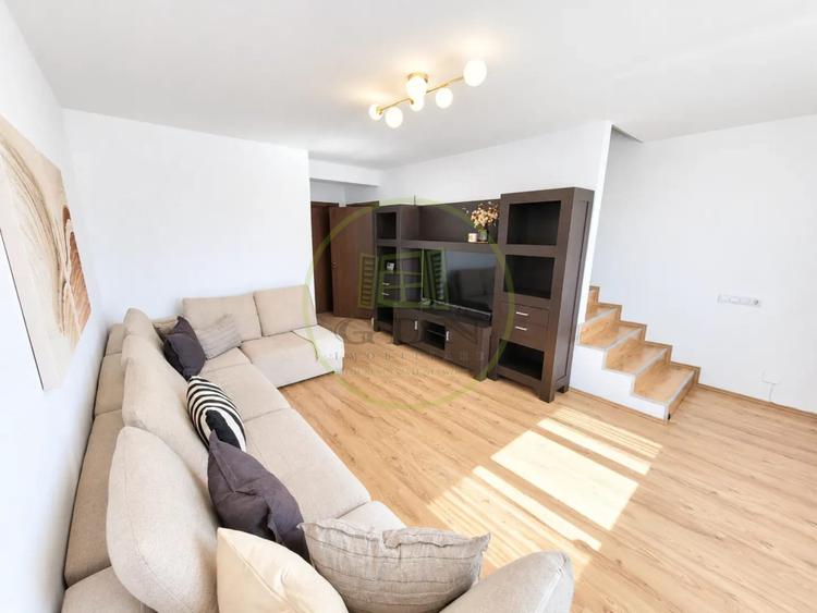 TRIPLEX MODERN DE VÂNZARE, 131 MP + POD 35 MP, TERASĂ 25 MP, GARAJ, TURNISOR