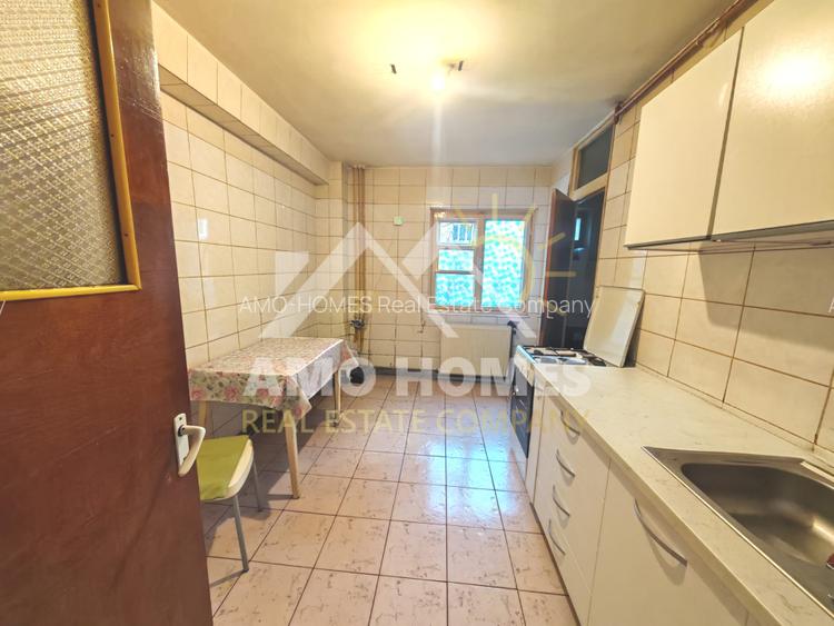 De Vănzare- Apartament Luminos, Decomandat cu Centrală Proprie - 7