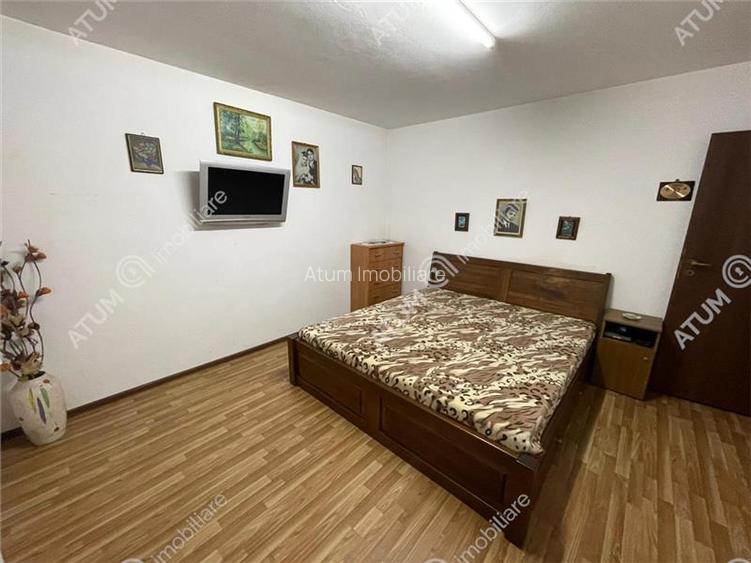 Casa 6 camere decomandate curte 130 mp in Selimbar - 4