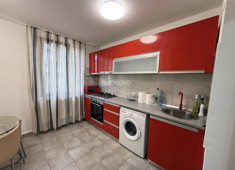 Vânzare apartament de 3 camere Drumul Taberei - 2
