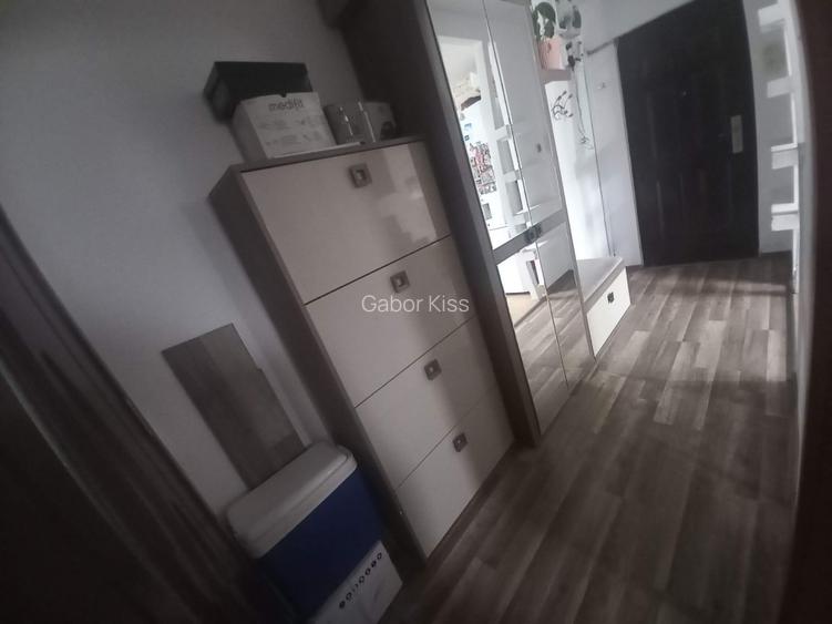 Vand apartament 2 camere tip x mare - 7