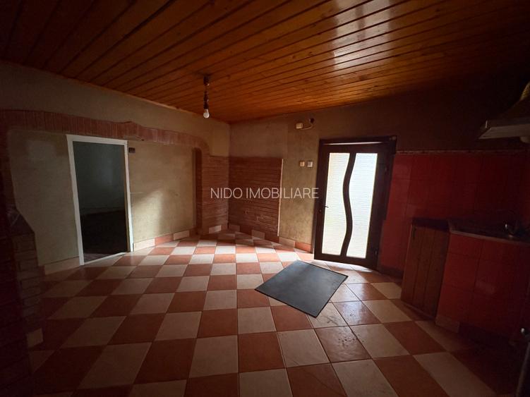 Casa de vânzare - Constanta - 6 CAMERE-147 mp. totali ( fără curtea interioară) - 7