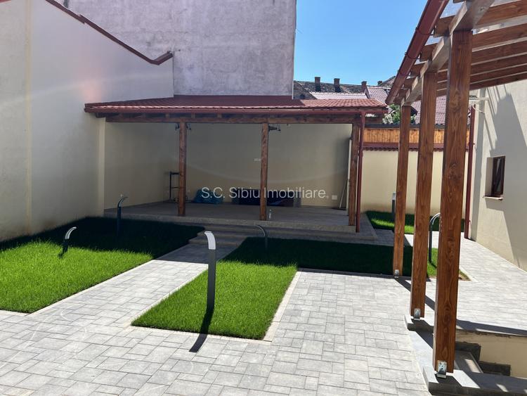 nou ultracentral ,spital ,facultatea medicina  - 9