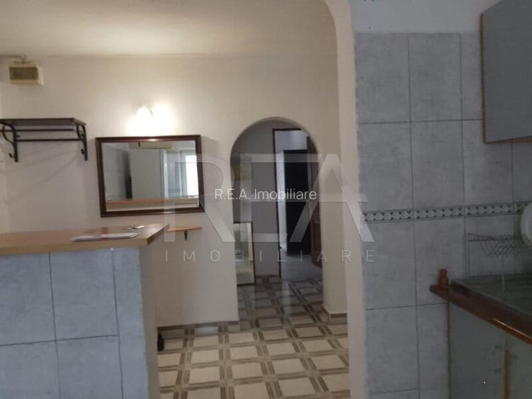 3 camere Unirii decomandat, inst. schimb., et. 2, an 1991, 76 mp - 5