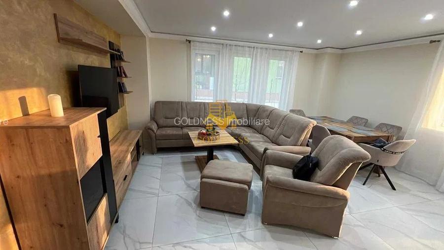 5 camere decomandate, Prima Inchiriere, Curte proprie, Dezmir - 2