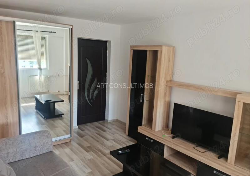 Apartament 2 Camere | Semidecomandat | Piata Victoriei | - 2