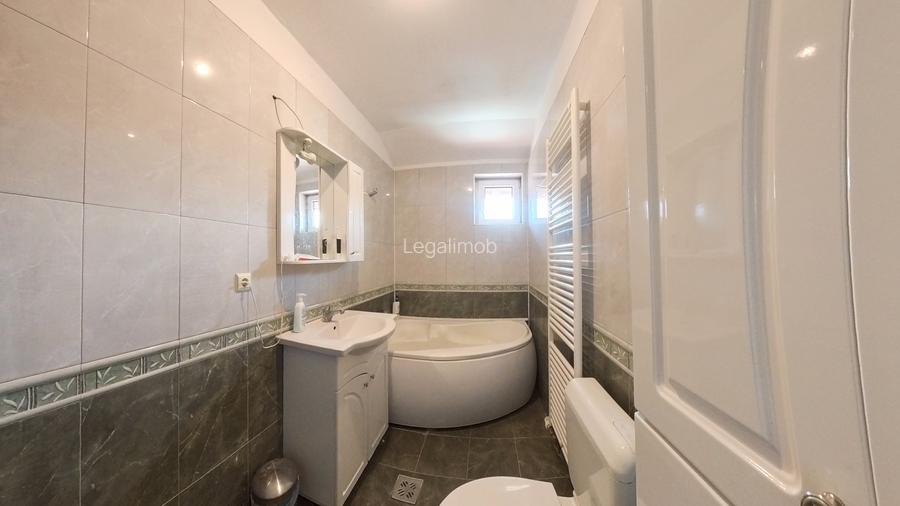 Apartament mobilat si utilat,centrul istoric Brasov + parcare privata - 7