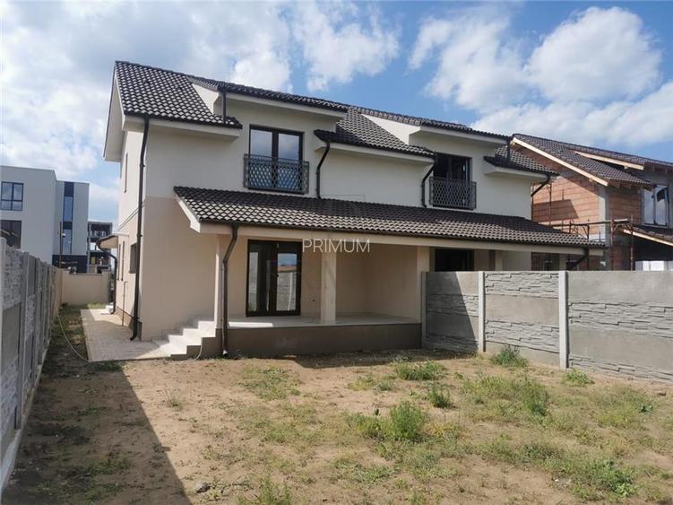 Duplex superb - zona foarte buna - toate utilitatile - gata de mutat - 2