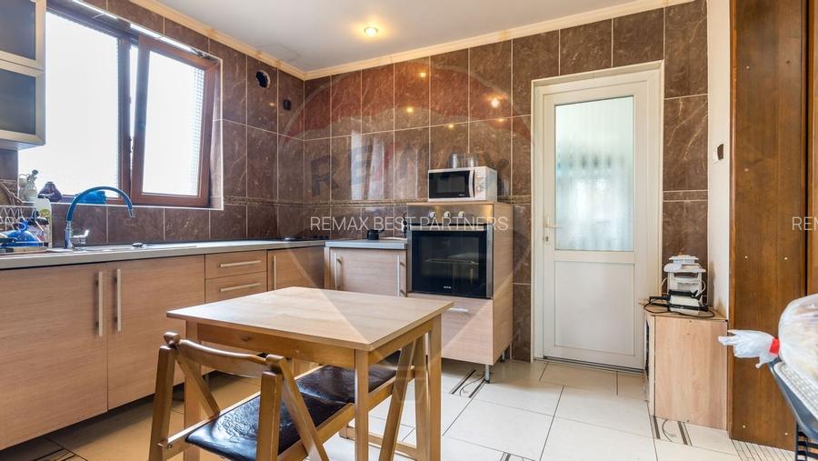 Casa cu 6 camere de vanzare, zona Centrala, Huedin - 7