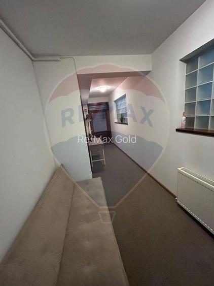 Inchiriere spratiiu birouri 65 mp + locuri parcare Piata Victoriei - 10