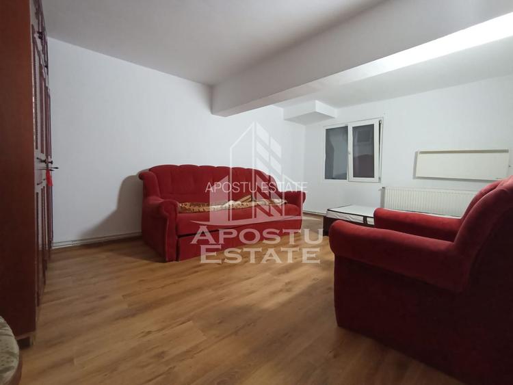 Apartament 3 camere 2 bai zona mehala la curte comuna - 7