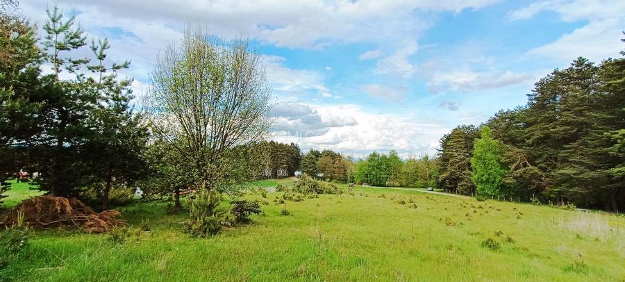 Teren in localitatea Reci,langa lacuri - 2