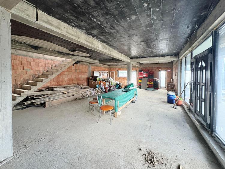 Casa P+1 la Rosu in Valu lui Traian - 11