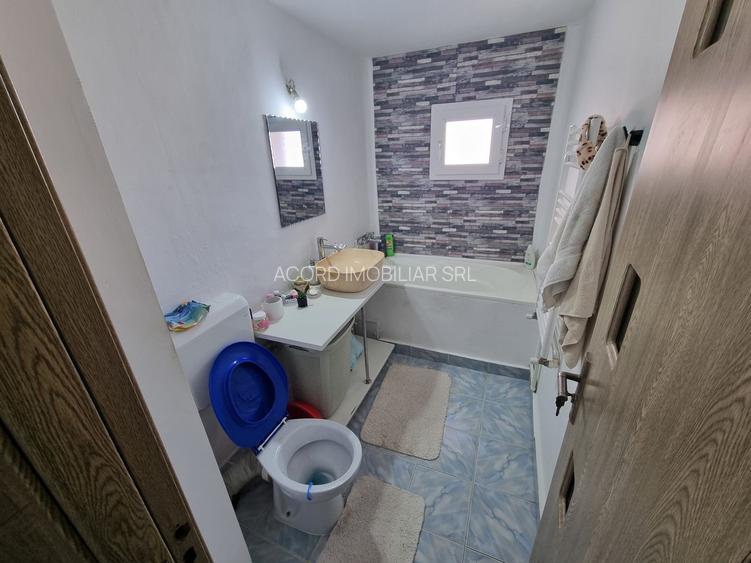 Apartament decomandat 2 camere zona CET - 4