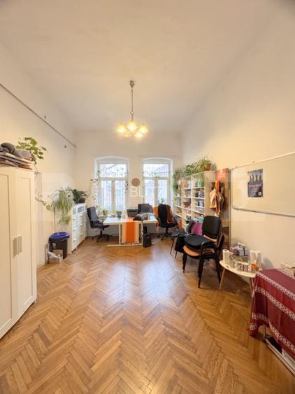 EXCLUSIV BLITZ :  Apartament 3 Camere, 121 mp, etaj 1, ULTRACENTRAL  ,  Parcare - 10