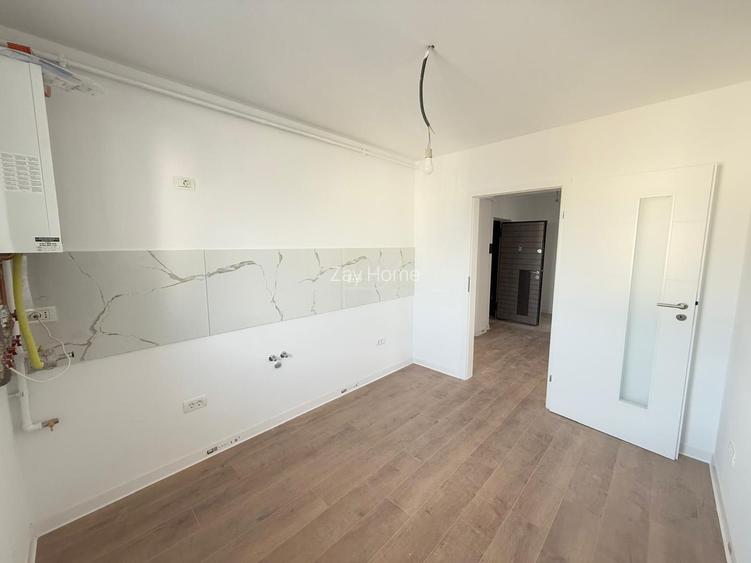 Decomandat. Spatios. Loc de parcare. - 3