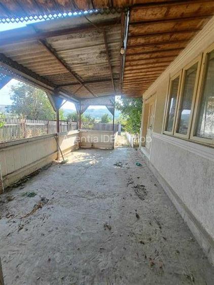 Casa de Vanzare Gaiceana - 3