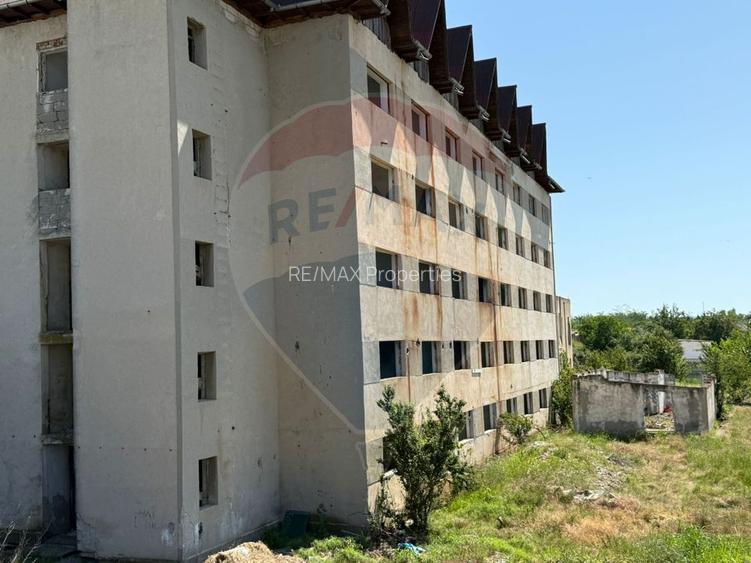 Bloc P+4 de vanzare, 40 apartamente, 2300 mp utili, BABADAG - 4