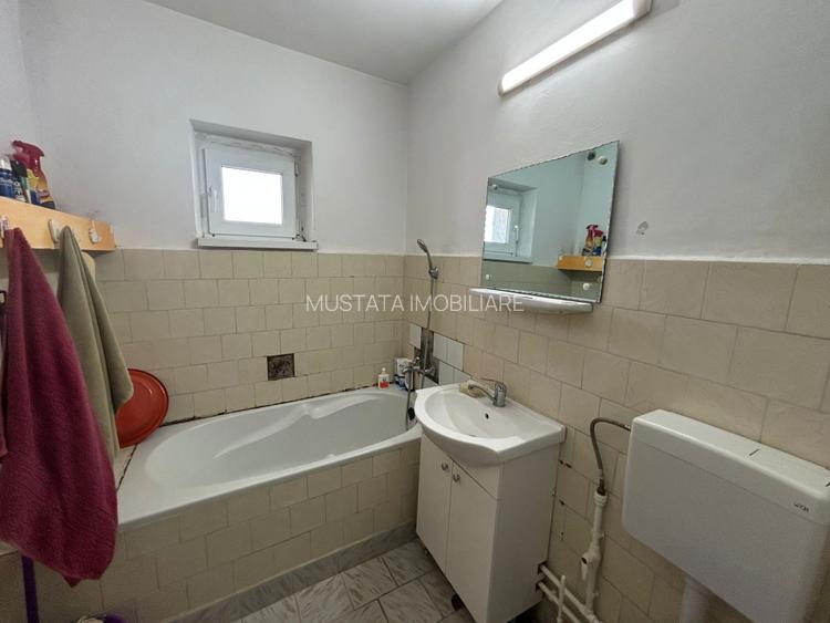 - Apartament 3 camere, suprafata 75mp, Calarasilor Viziru 3 - 7
