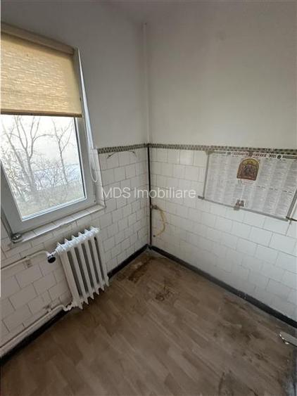 2 camere etaj 2/4 Gheorghe Lazar - 3
