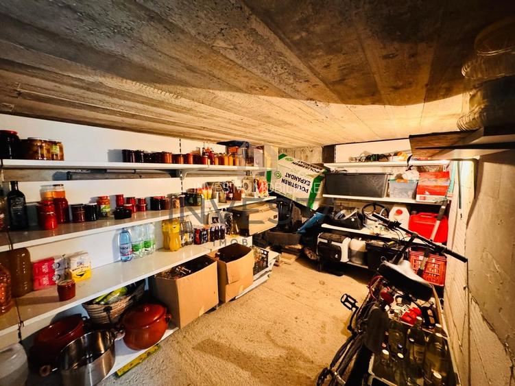 DE VANZARE CASA INDIVIDUALA 300 MP | 700 MP CURTE - 35