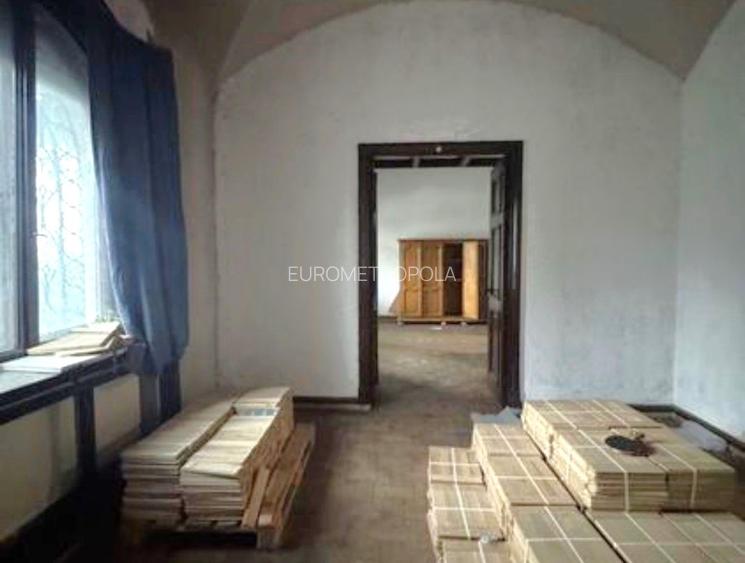 Vila cu arhitectura - 6