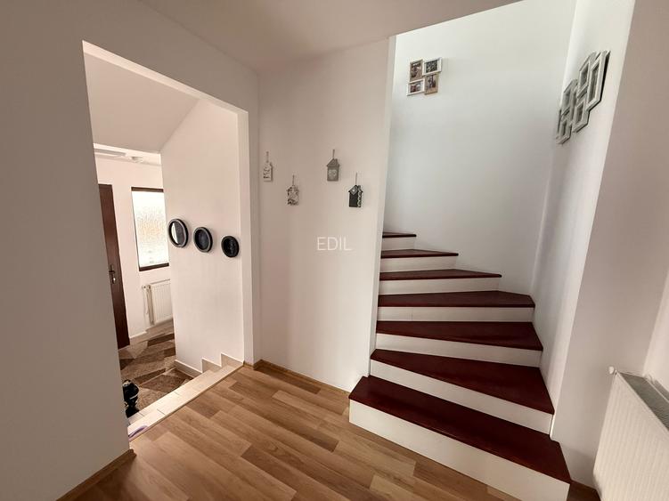 Casa individuala la intrare in Gilau - 9