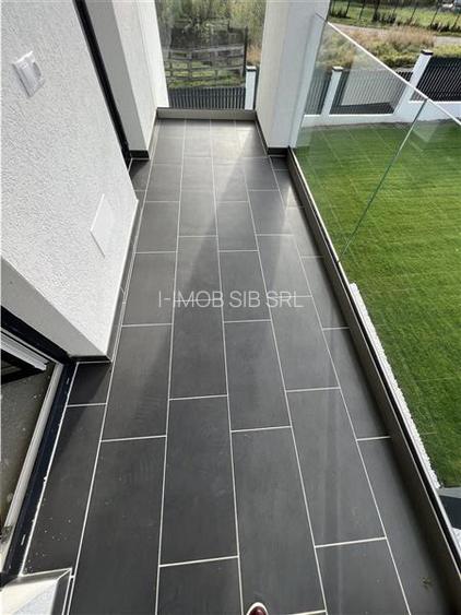 Casa moderna 5 camere 2 bai teren 498 mp 4 parcari 10 km de Sibiu - 17