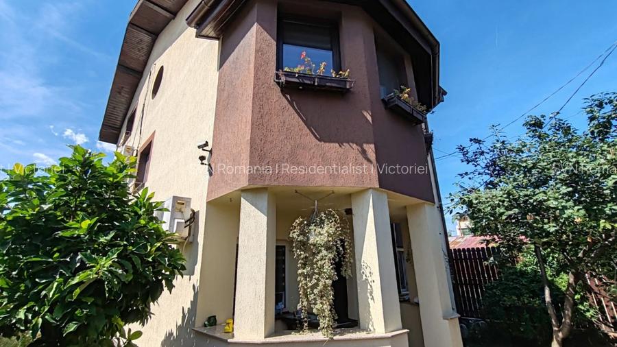 REV2005073 Vila 8 camere cu Teren 250 mp Zona Mihai Bravu Sector 3 de Vanzare - 3