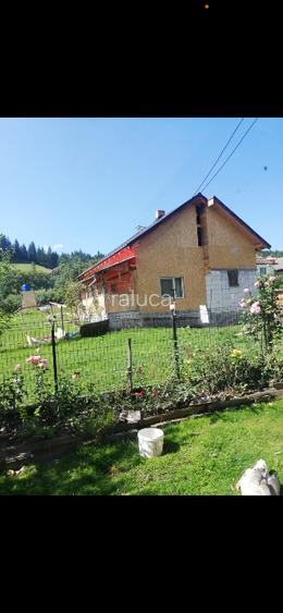 De vânzare casa  in Ciobotani  - 13