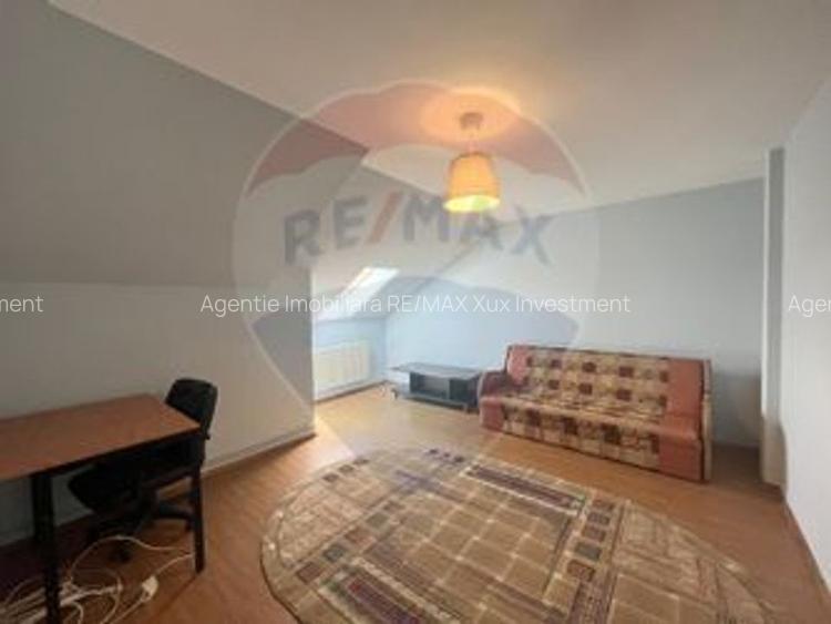 Apartament cu 3 camere de închiriat în zona Hipodrom 2 - 11