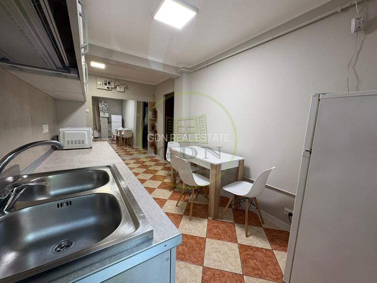 Apartament, 3 camere bilateral , 75 mp, Cartier 1 Mai, zona Pelendava - 7
