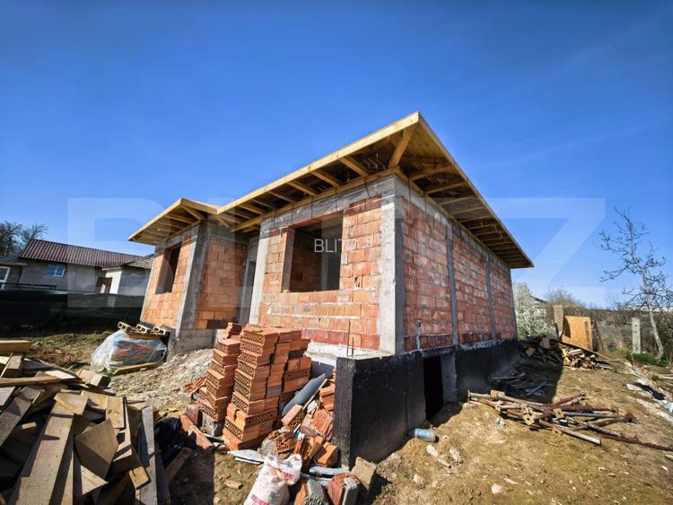 Casă 3 camere si beci, nouă 2026 – parter, vedere superbă la lacul Ciurbesti - 3