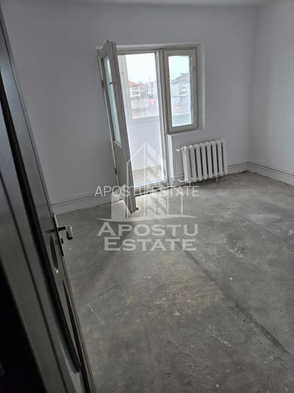Apartament 3 camere de vanzare, zona Dorobantilor, Timisoara - 2