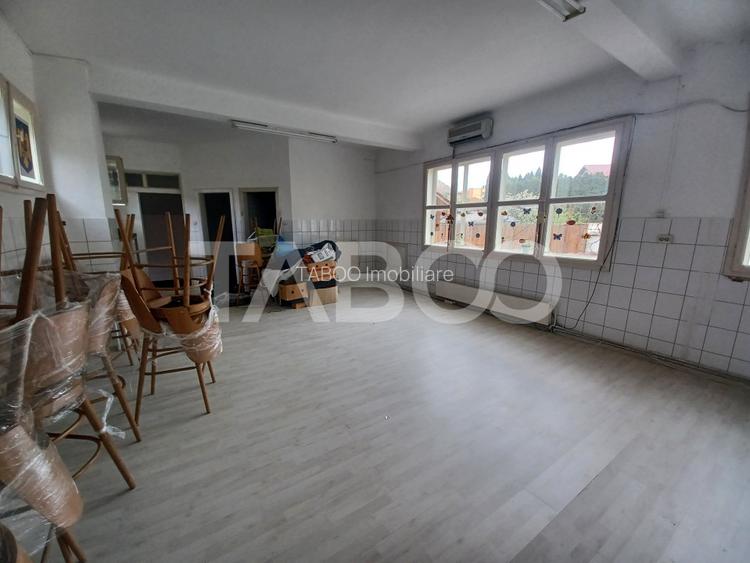 1200 mp teren cu casa individuala de  renovat in zona buna din Sibiu - 3