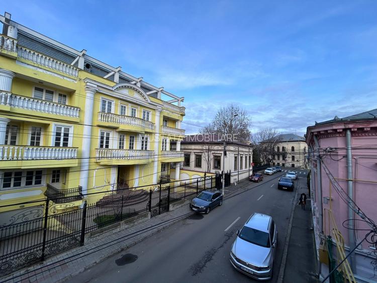 - COMISION ZERO - Casa P+1, Strada Scolilor nr 5 - 2