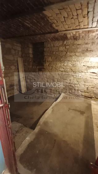 APARTAMENT ULTRACENTRAL , PIATA UNIRII, CUZA VODA 70 MP PLUS CURTE - 57