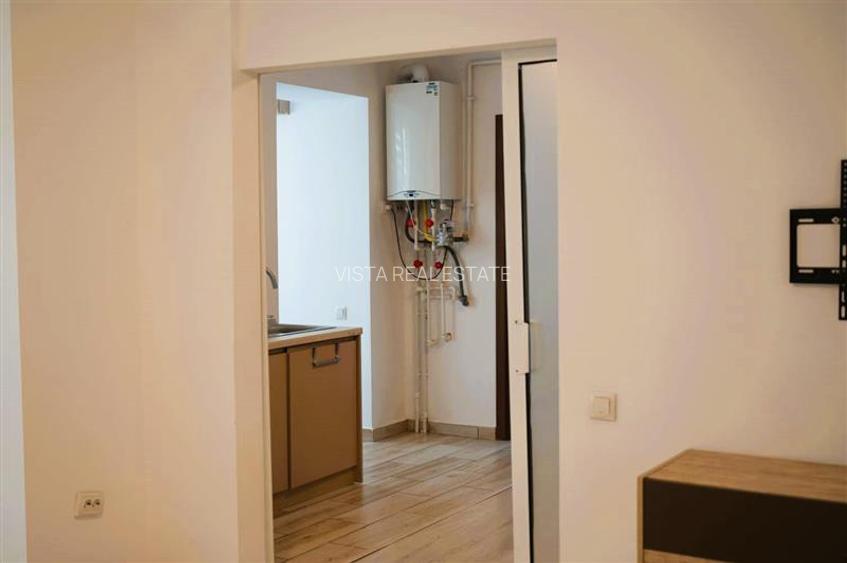 Apartament 2 camere, renovat complet, intr-o zona rara si exclusivista ,Dealul C - 9