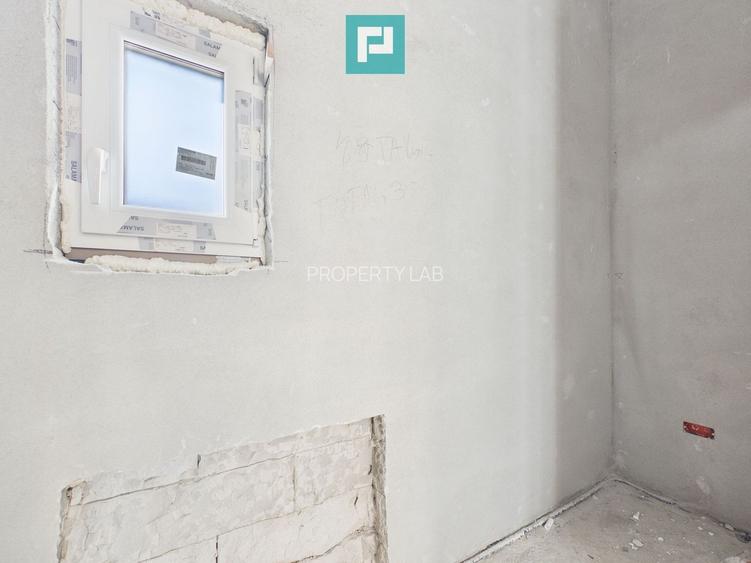 Casă deosebită în Parneava – Strada Griviței - 16