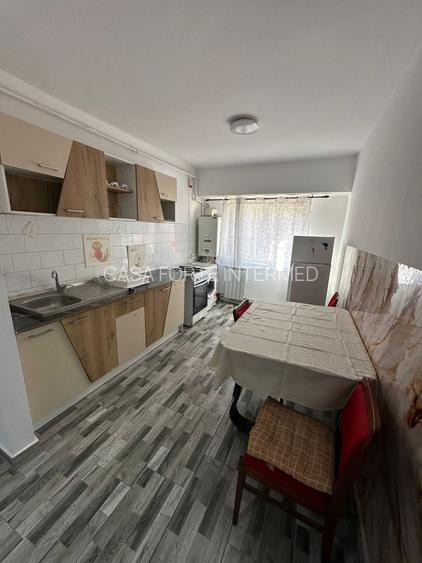 3 camere Tomis III-  zona PECO MOL - 500 EURO - 6