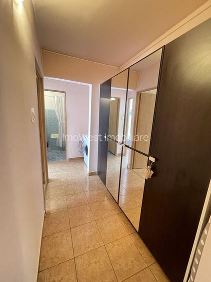 Lipovei | 3 camere | Decomandat | Mobilat-Utilat | Acoperiș - 9