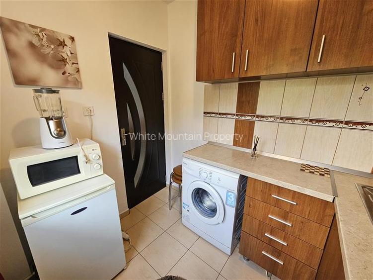 Garsoniera renovata in zona linistita Racadau - 7