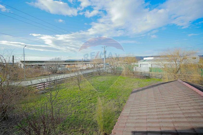 Casă / Cabinet Veterinar de vânzare în Oșorhei - 13