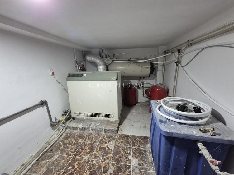 Oportunitate investitie - Vila renovata cu chiras in zona Bucurestii Noi - 16