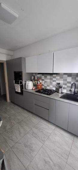 Apartament 3 camere decomandat Bucium Confort - 6