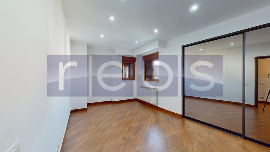 3 CAMERE | BELLER | DOROBANTI - 12