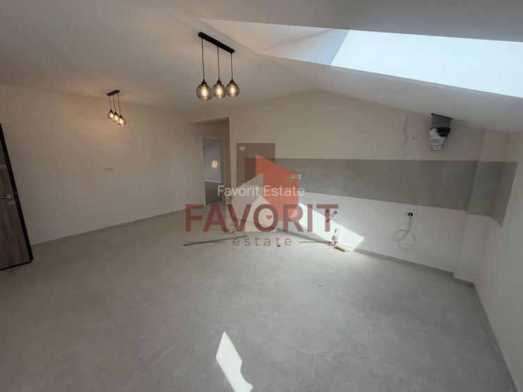 NOU. Disponibil imediat. Decomandat. Zona Soarelui - 3