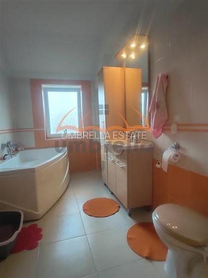 Apartament cu 3 camere, pe 2 niveluri, in Floresti - 10