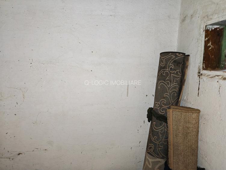 Casa 6 camere libera la vanzare RASNOV - 16