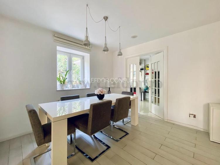 Vila in zona Iancu Nicolae-British School - 8